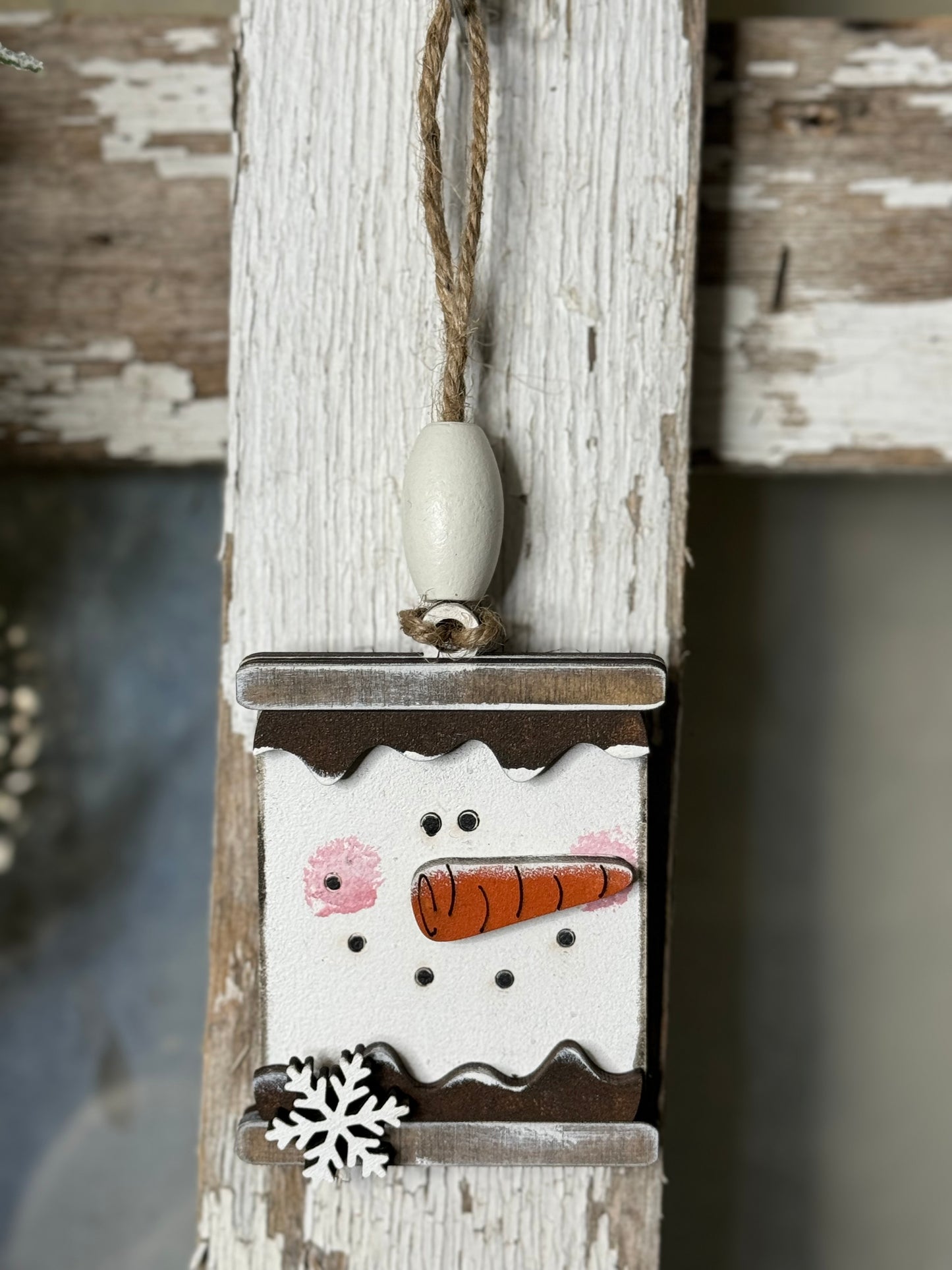 CHRISTMAS ORNAMENT- S’MORE SNOWMAN ORNAMENT