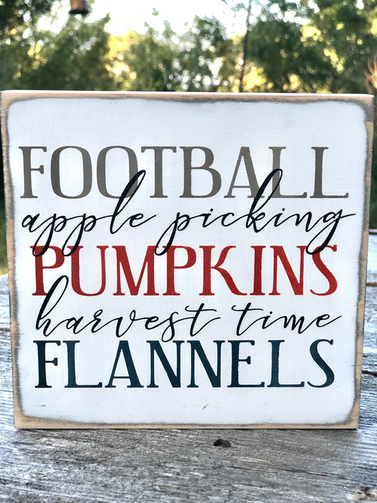 FOOTBALL PUMPKINS  FLANNELS - WOOD SIGN