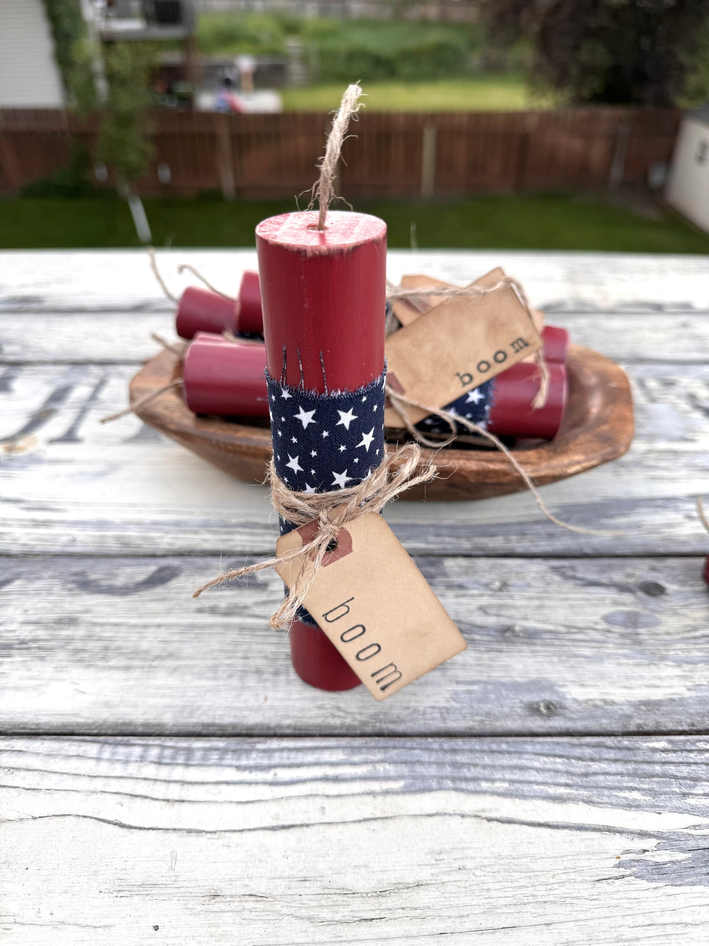 WOOD FIRECRACKERS