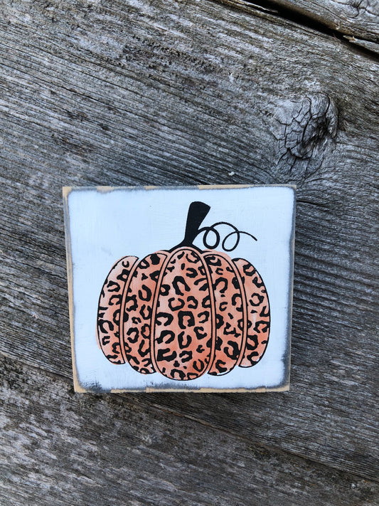 MINI LEOPARD PUMPKINS   - WOOD SIGN