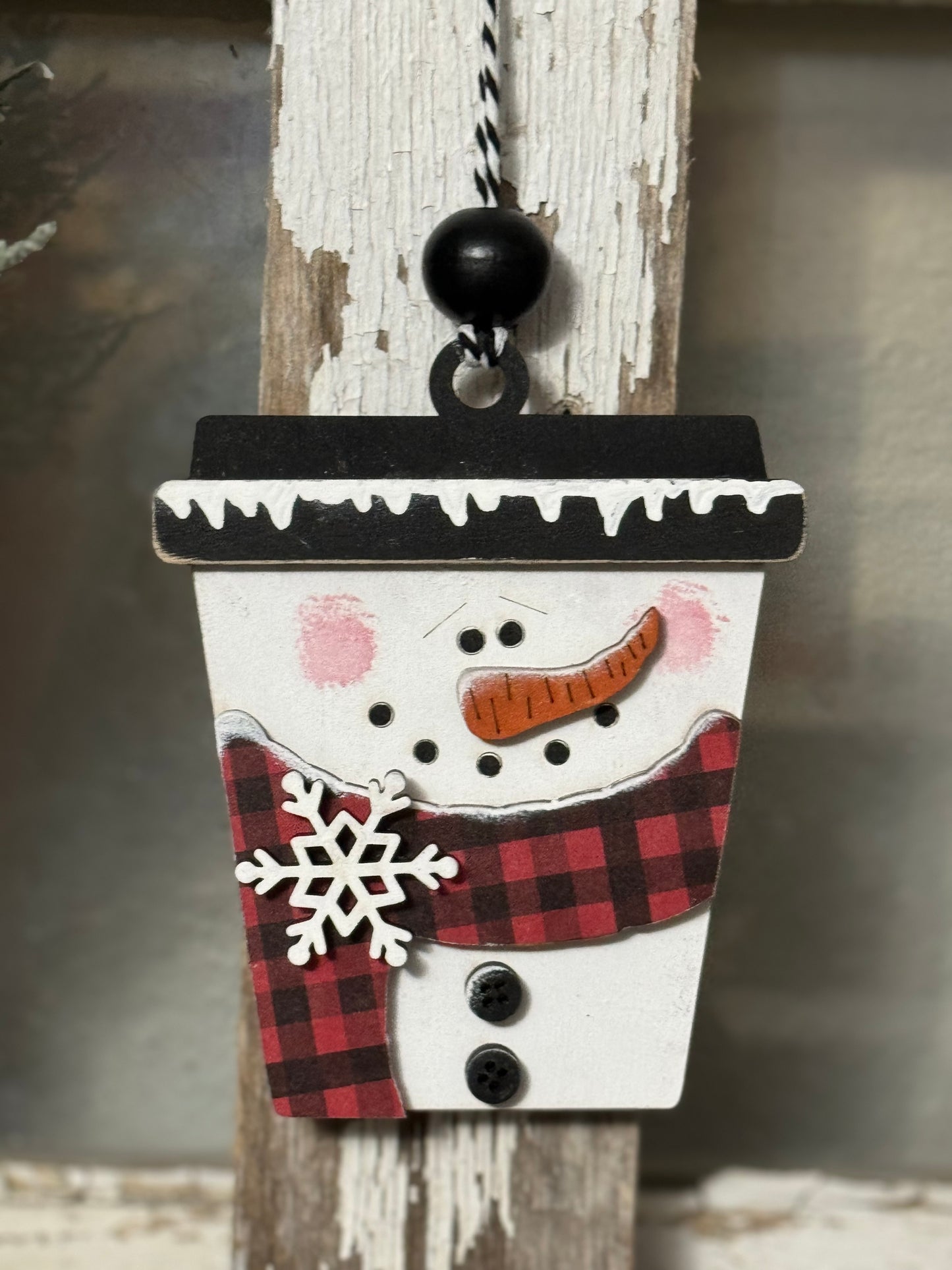 CHRISTMAS ORNAMENT/GIFT CARD HOLDER- SNOWMAN COFFEE TOGO CUP ORNAMENT