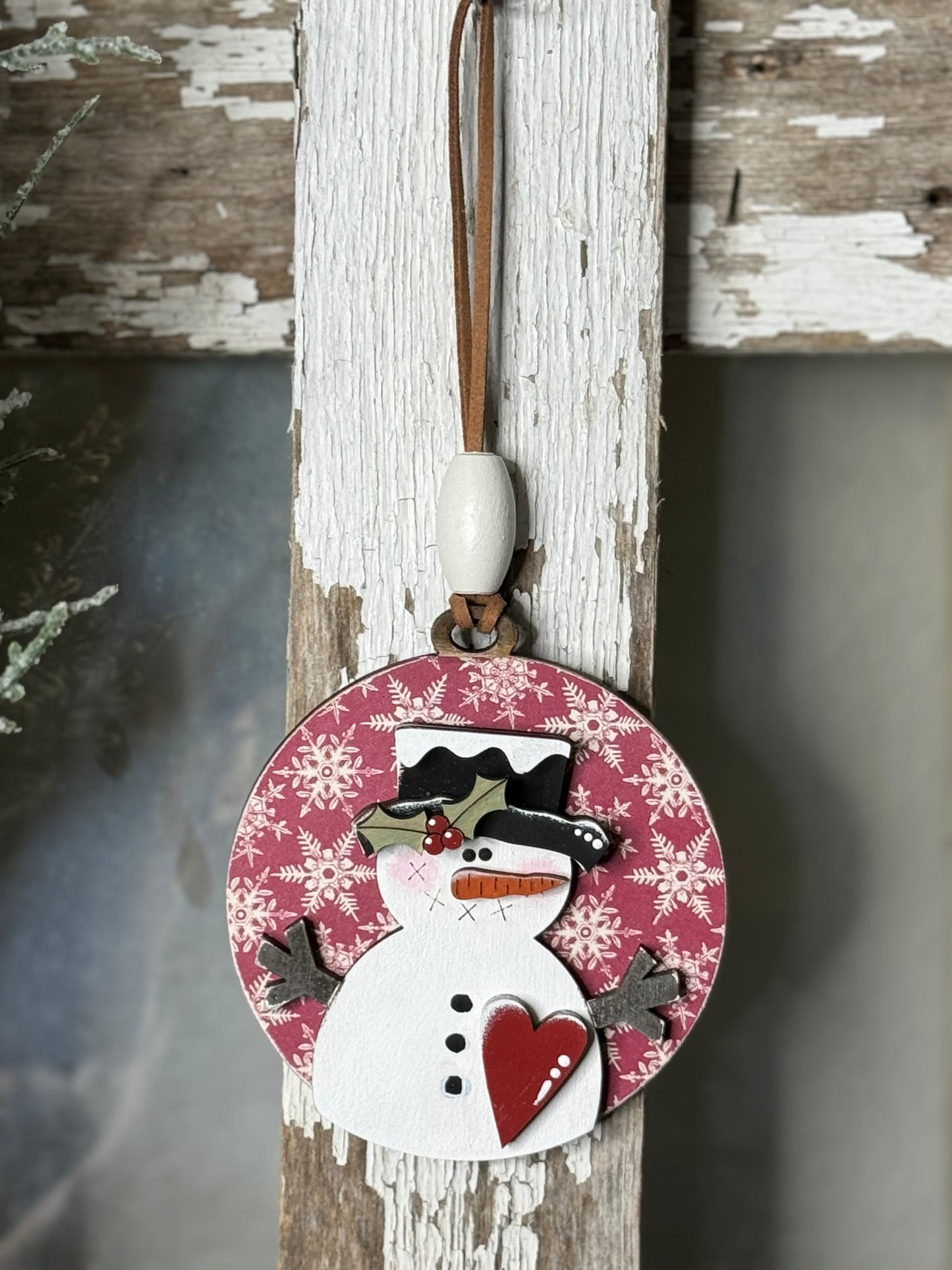 CHRISTMAS ORNAMENT- SNOWMAN WITH HEART ORNAMENT